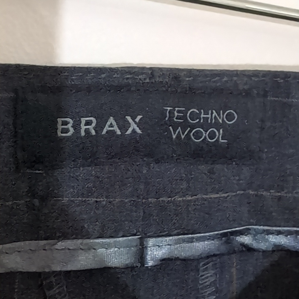 Brax| Grey With Brown Pin Stripe Pants Zippered Front Techno Wool - Picture 8 of 12